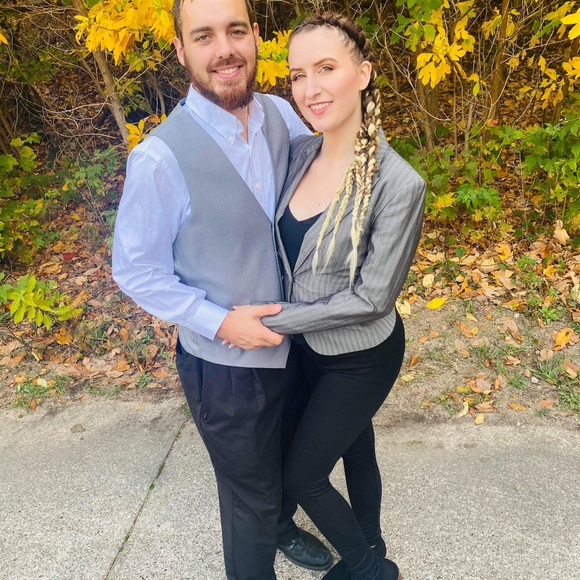 Meet your Posher, Heather - Picture 4 of 15